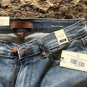 Judy Blue Skinny Crop